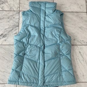 Columbiafull zip down vest jacket size medium